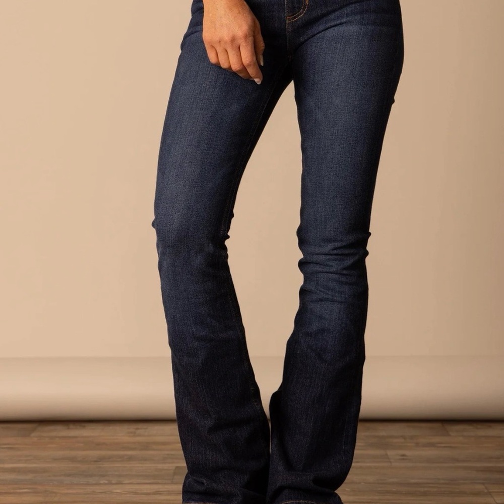 Classic Denim Flare Jeans with Contrast Stitching